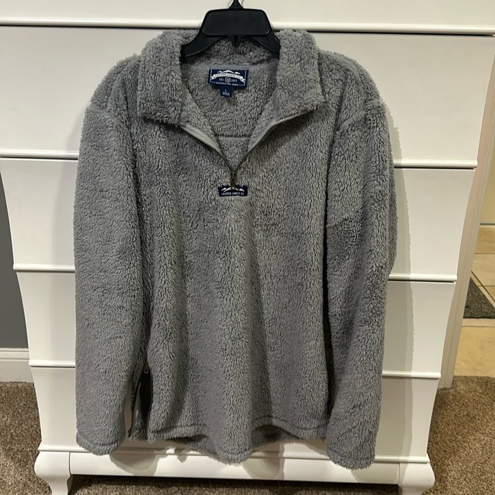 Lauren James Co Fluffy Fleece Pullover- Large